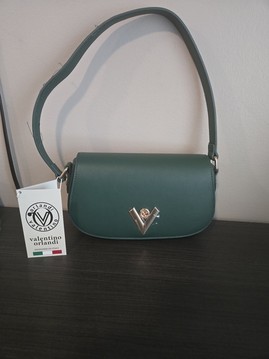Valentino Orlandi Handbags - Valentino Orlandi Green Leather Shoulder Bag NWT Rwtail $168